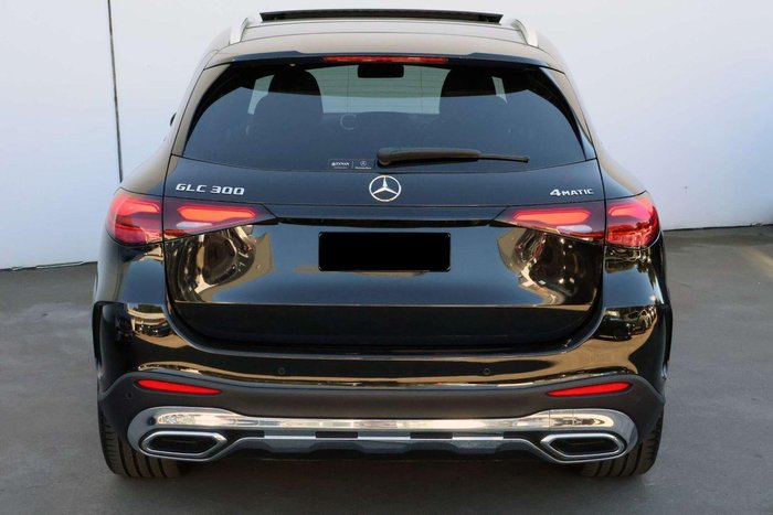 2025 Mercedes-Benz GLC-Class GLC300