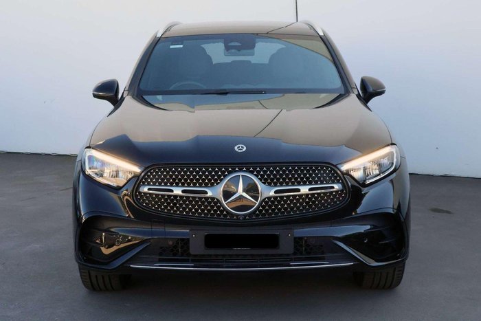 2025 Mercedes-Benz GLC-Class GLC300