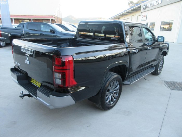 2024 Mitsubishi Triton GLS