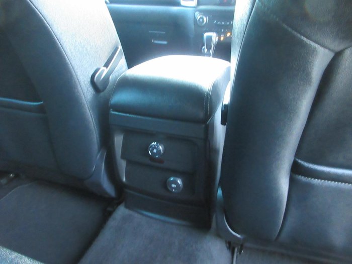 2021 Ford Everest Titanium