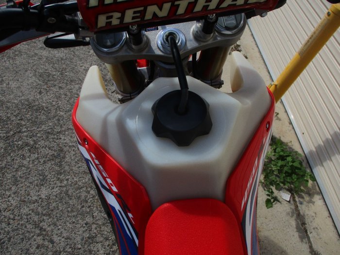 2025 Honda CRF450RL RED