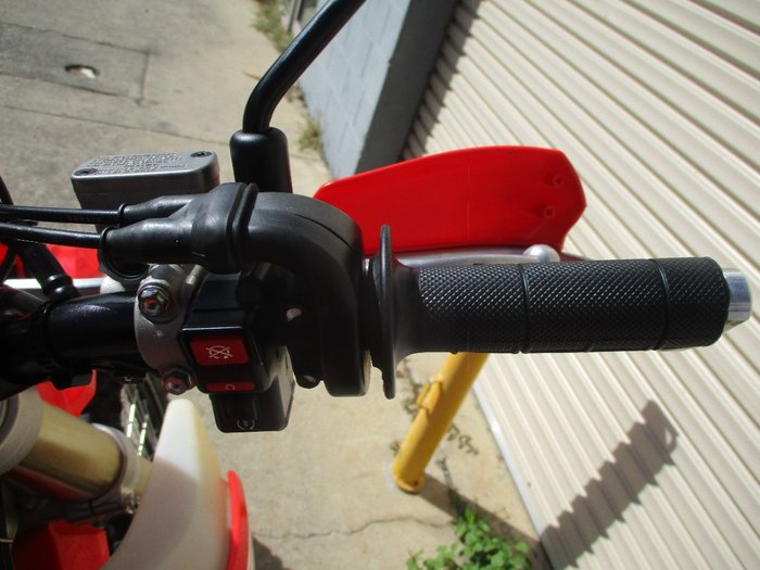 2025 Honda CRF450RL RED