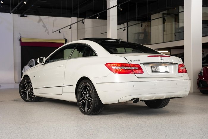 2010 Mercedes-Benz E-Class E250 CDI BlueEFFICIENCY Elegance