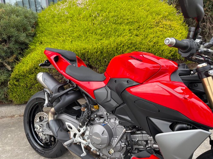 2025 DUCATI