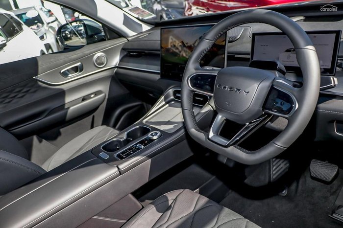 2026 Chery Tiggo 8 Super Hybrid Ultimate