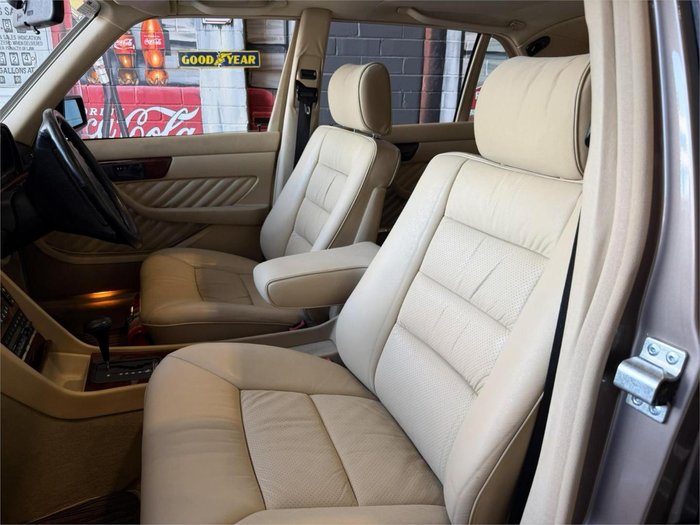 1990 Mercedes-Benz 420SEL