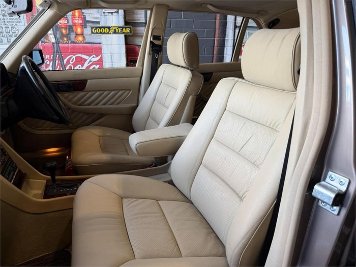 1990 Mercedes-Benz 420SEL