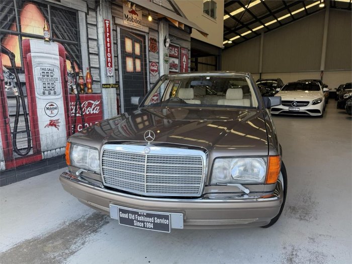 1990 Mercedes-Benz 420SEL