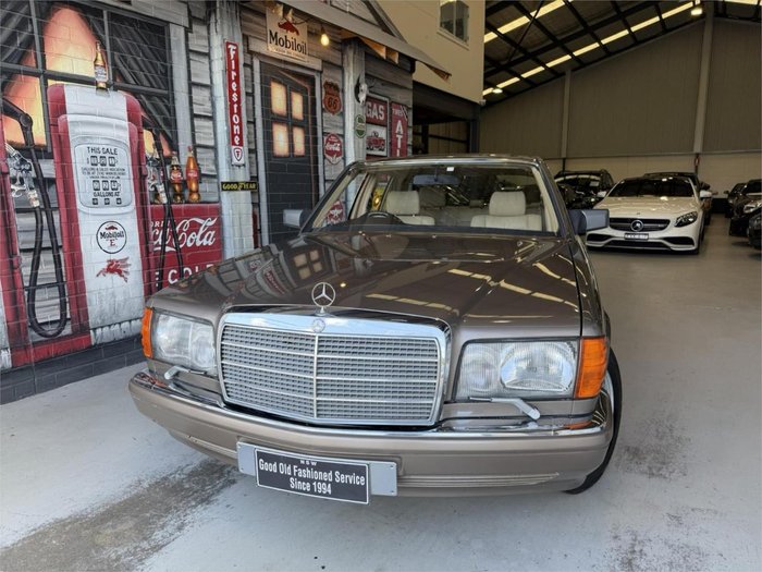 1990 Mercedes-Benz 420SEL