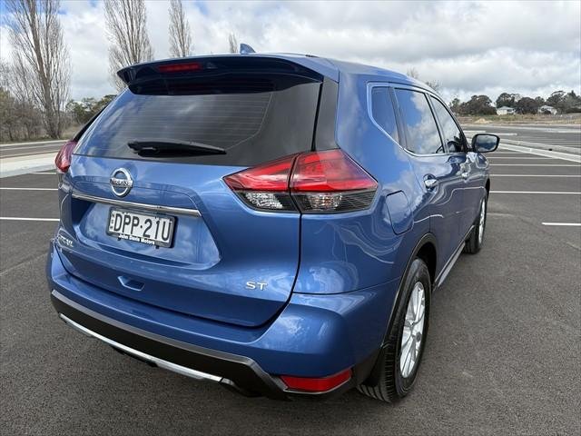2017 Nissan X-TRAIL ST