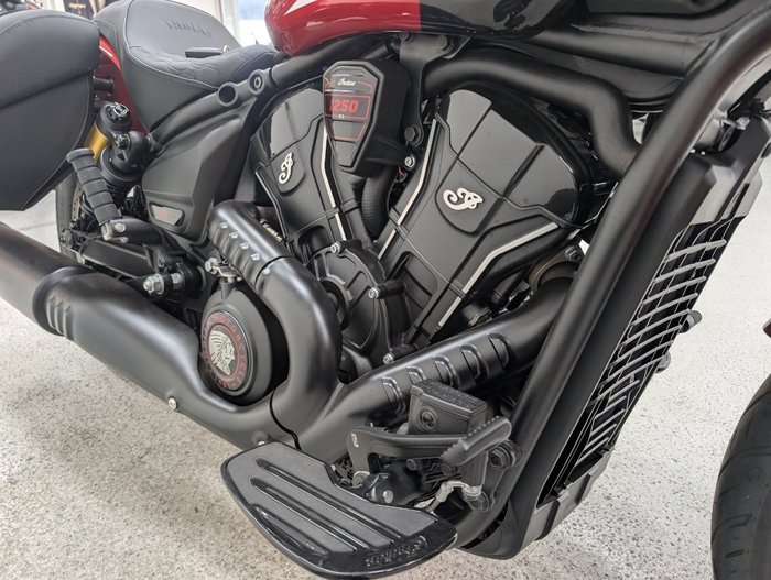 2025 INDIAN SCOUT 101 Red