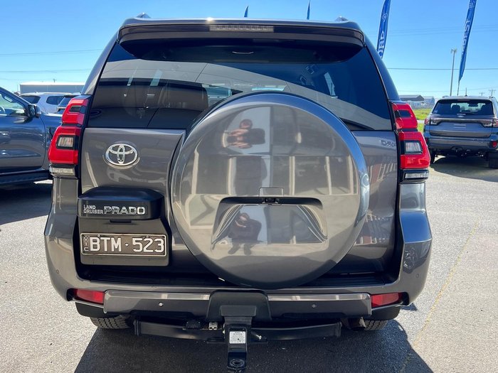 2021 Toyota Landcruiser Prado VX