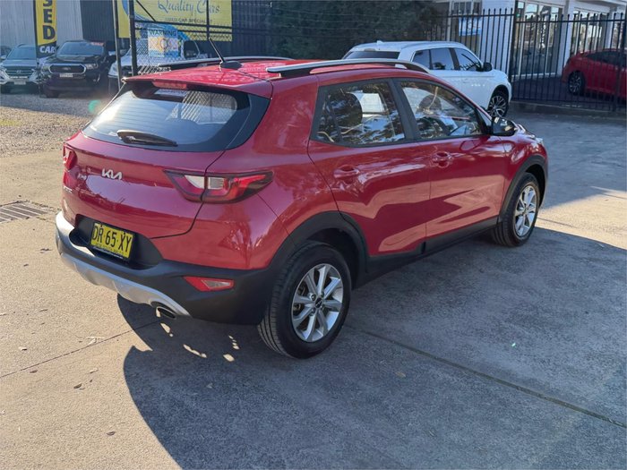 2024 KIA STONIC S