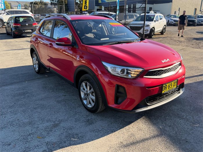 2024 KIA STONIC S