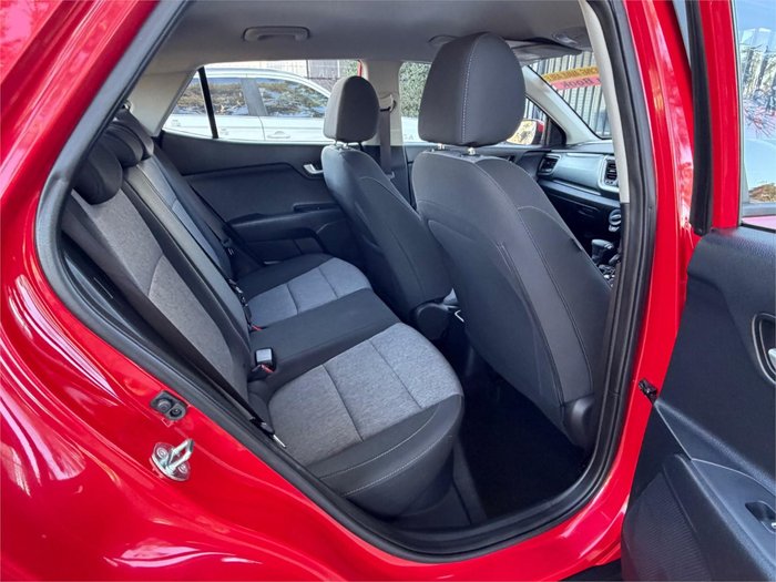 2024 KIA STONIC S