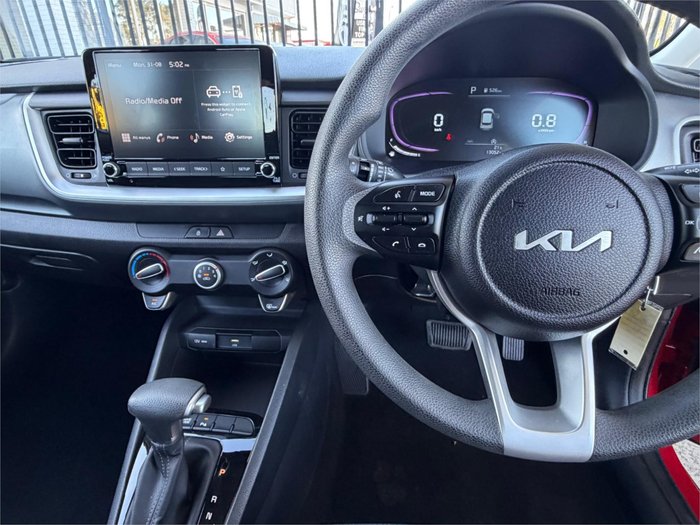 2024 KIA STONIC S