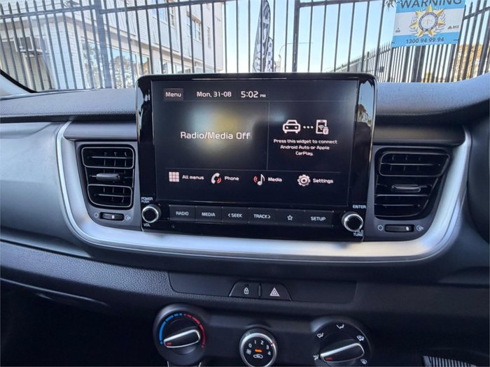 2024 KIA STONIC S