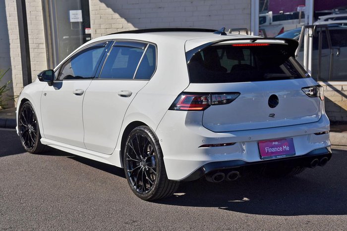 2025 Volkswagen Golf R Black Edition