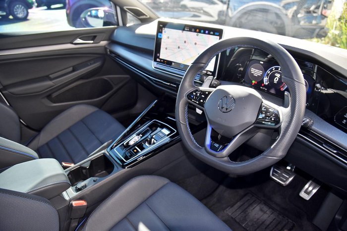 2025 Volkswagen Golf R Black Edition