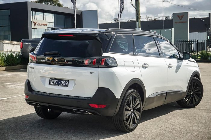 2022 Peugeot 5008 GT Sport