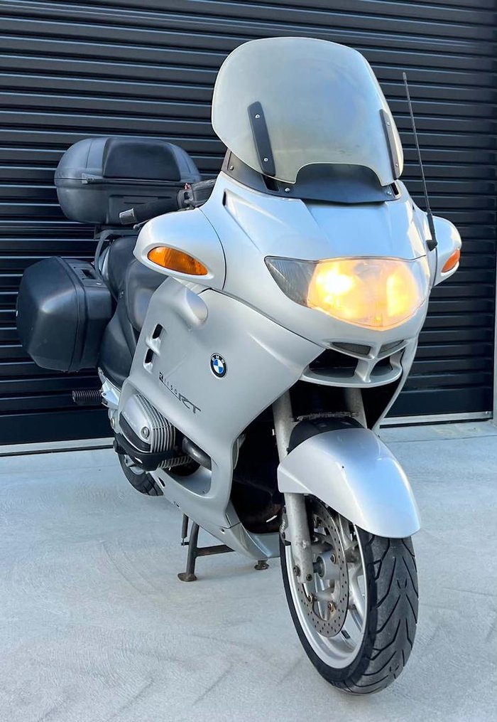 2001 BMW