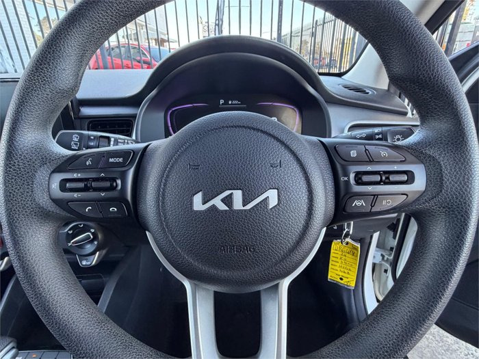 2024 KIA STONIC S