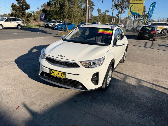 2024 KIA STONIC S