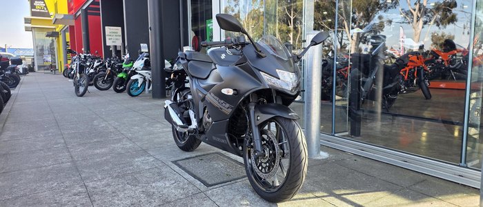 2025 Suzuki Gixxer SF 250 Gixxer Black