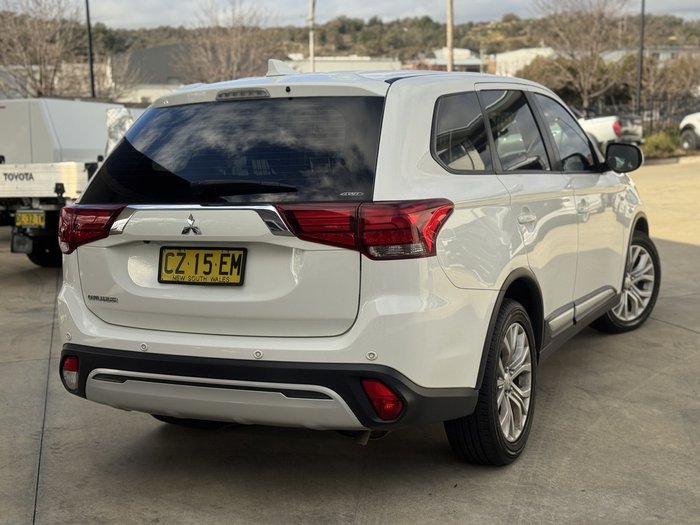 2020 Mitsubishi Outlander