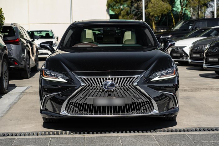 2021 Lexus ES 300h Sports Luxury