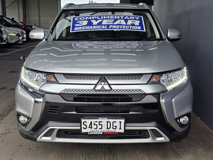 2020 Mitsubishi Outlander LS