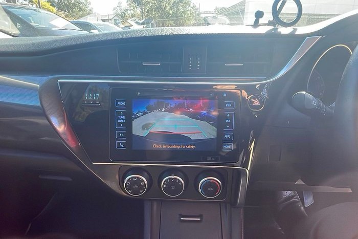 2016 Toyota Corolla SX