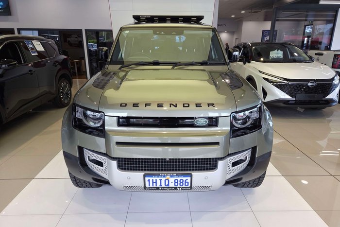 2021 Land Rover Defender 110 P400 SE
