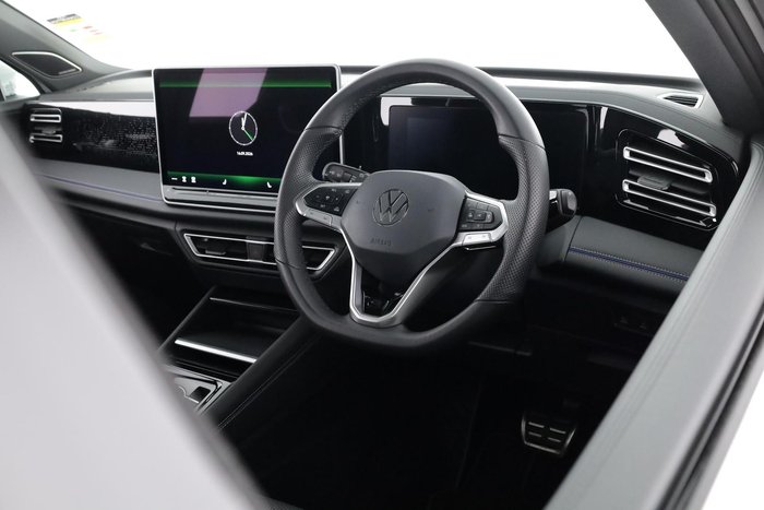 2025 Volkswagen Tiguan 150TSI R-Line