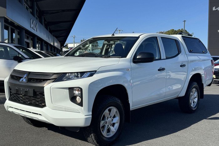 2019 Mitsubishi Triton GLX