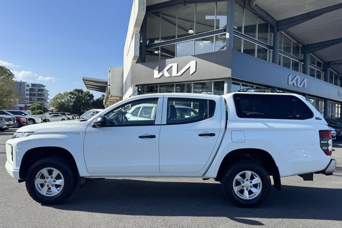 2019 Mitsubishi Triton GLX
