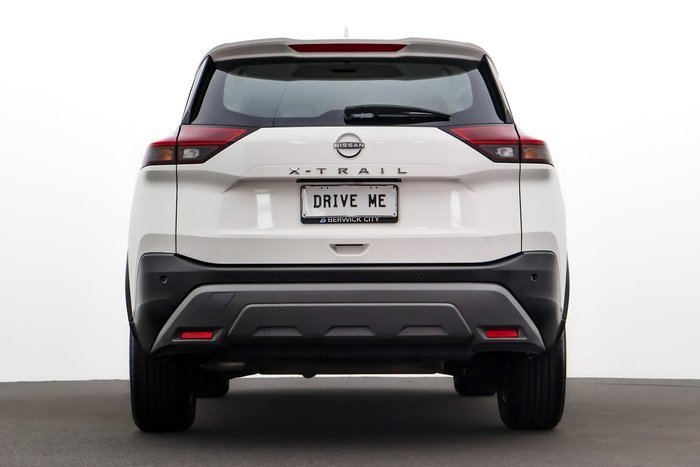 2025 Nissan X-TRAIL ST