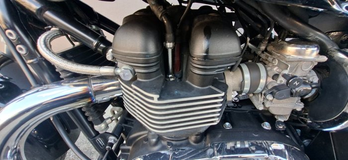 2011 Triumph AMERICA BLACK