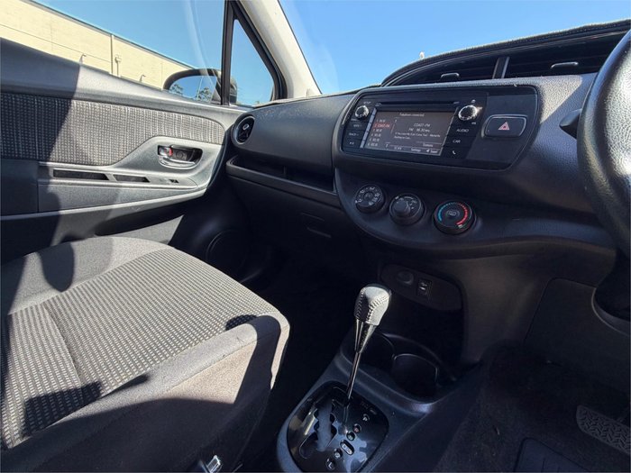2017 TOYOTA YARIS SX