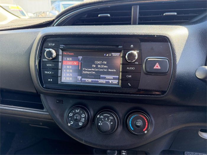 2017 TOYOTA YARIS SX