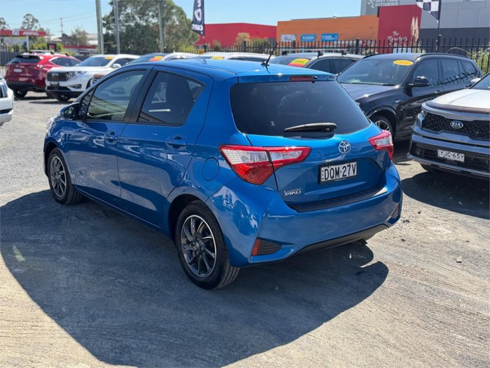 2017 TOYOTA YARIS SX