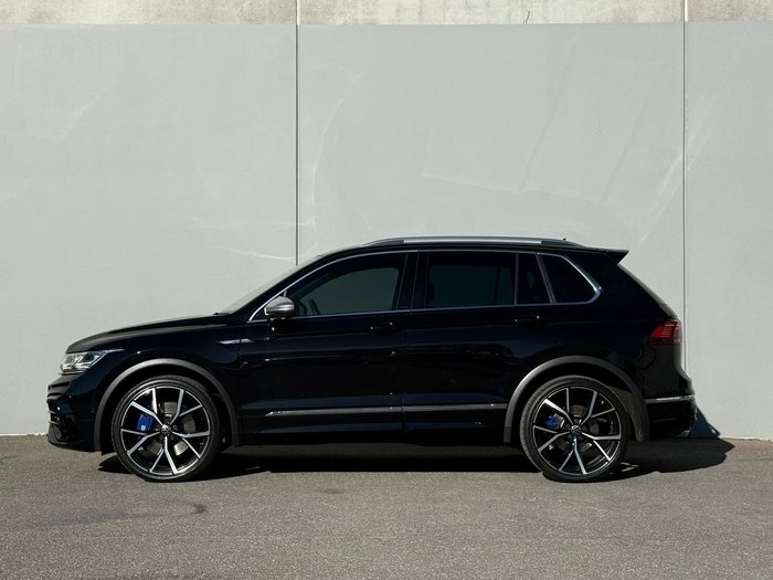 2023 Volkswagen Tiguan R