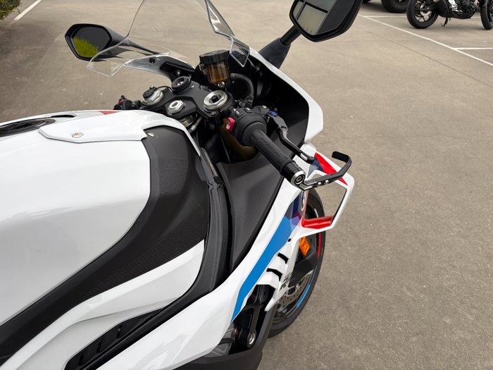 2025 BMW Motorrad S 1000 RR M SPORT White