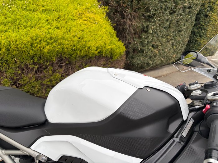 2025 BMW Motorrad S 1000 RR M SPORT White