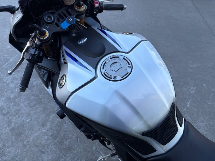 2016 Yamaha YZF-R1 M Grey