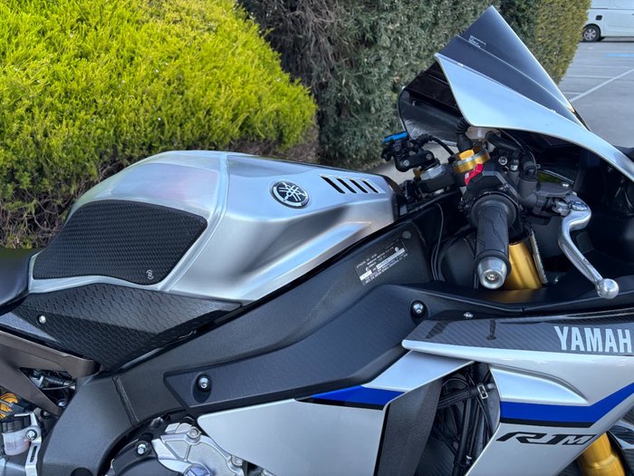 2016 Yamaha YZF-R1 M Grey