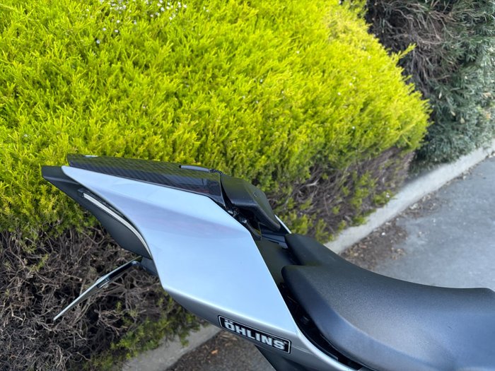2016 Yamaha YZF-R1 M Grey