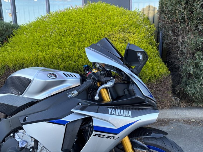 2016 Yamaha YZF-R1 M