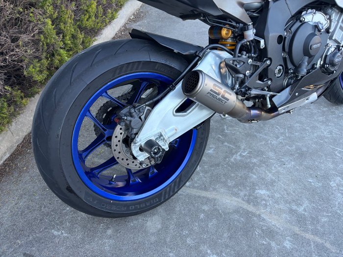 2016 Yamaha YZF-R1 M Grey