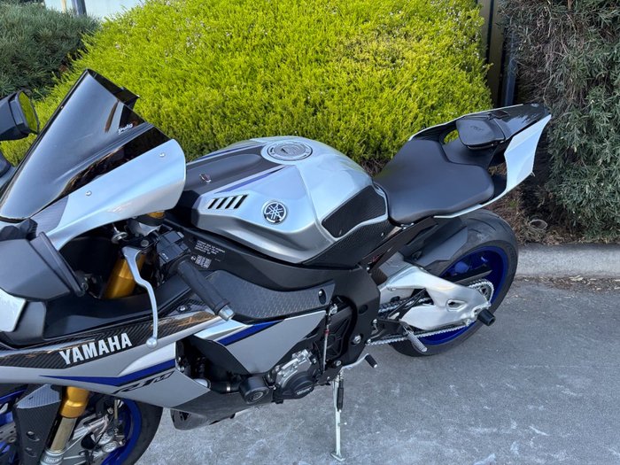 2016 Yamaha YZF-R1 M Grey